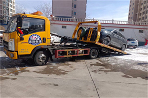 临桂救援拖车费用怎么算